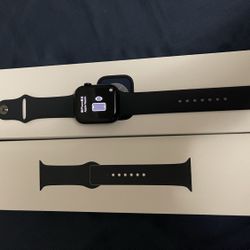 Apple Watch Series 8