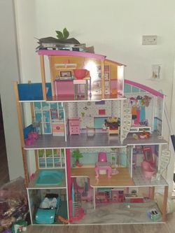 Huge barbie house