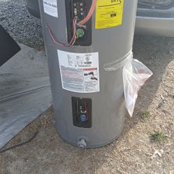 Rheem 40-Gallon Electric Water Heater. 