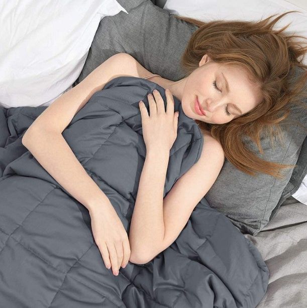 Perfect For All Seasons! Fall Asleep Quicker and Deeper with Weighted Blanket 20 LBS