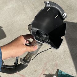 Gas Spout GMC / Chevy 2017 Pickup Silverado 