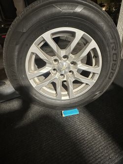 265/65 R18 Tires & Rims – Full Set – Good Condition