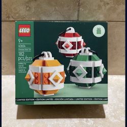 Legos “Christmas Decor” Set 