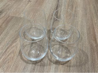 4 Stemless Wine Glasses