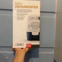 Season Mini Dehumidifier 