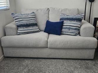 Couch /Love Seat