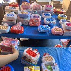 Pop Poppers Games 
