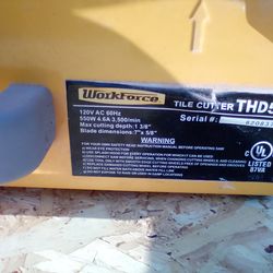 Wet Tile Saw w/ 7in Blade