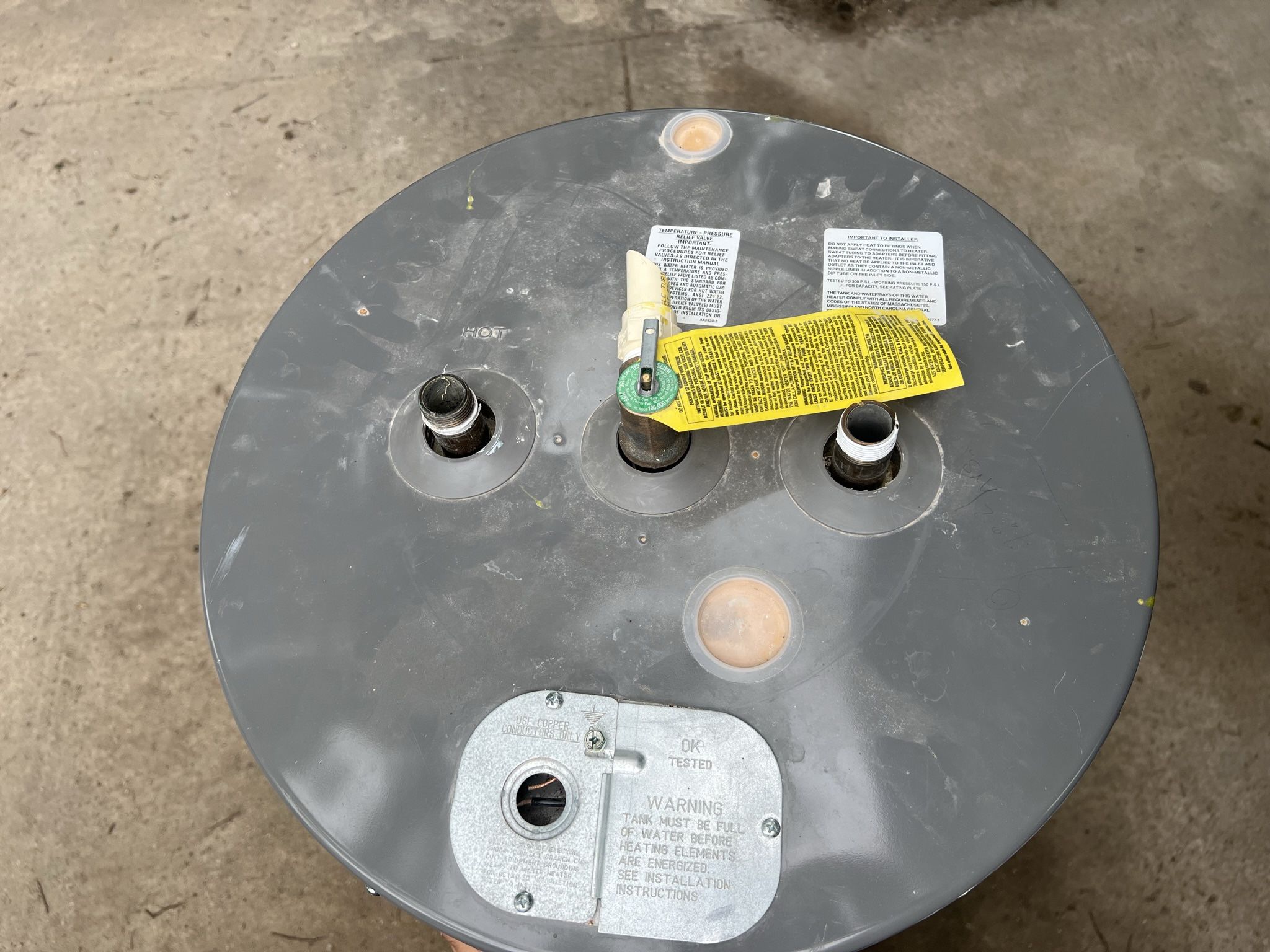 Rheem 50 Gallon Electric Water Heater Boiler for Sale in Dallas, TX OfferUp