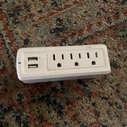 3 Outlet Adapter Extender