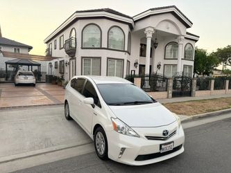 2012 Toyota Prius v