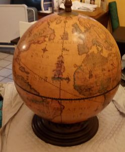 Old World Style Table Globe Bar Made in Italy For Sale!!!