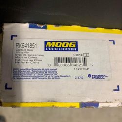 Rear Lower Rearward Control Arm - 97-01 Toyota Camry