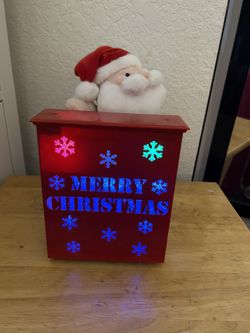 Santa Play Piano