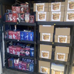 AG Collectibles Bobbleheads And Memorabilia 