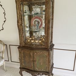 French Rococo-style Vitrine Curio Display Cabinet Gilt Wood