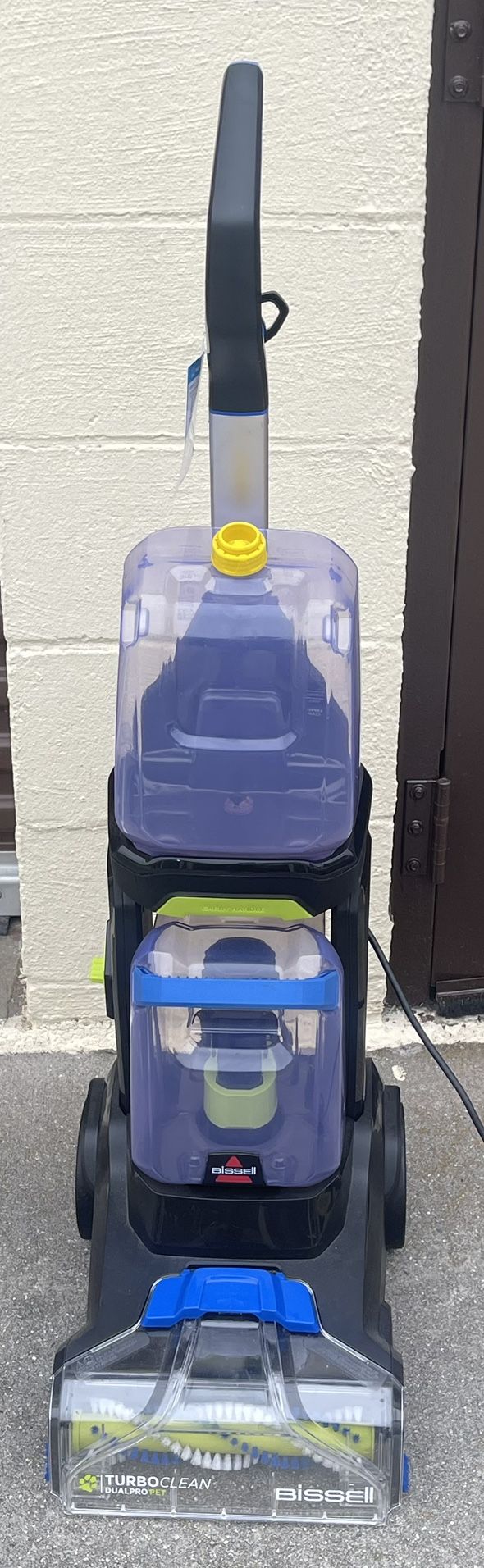 Bissell TurboClean DualPro Pet carpet cleaner- perfect like new!