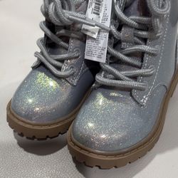 glittery silver boots size 6