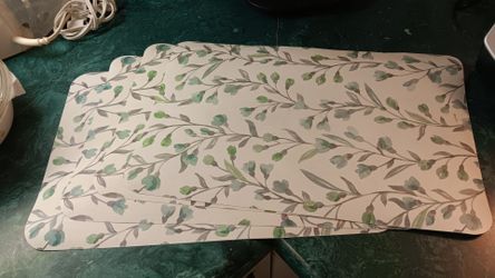 Nice 4 table mats
