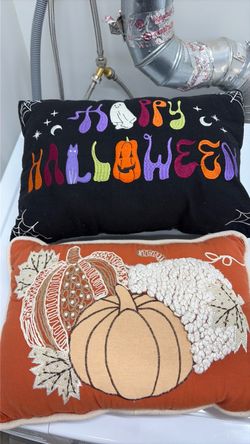 Decor pillows