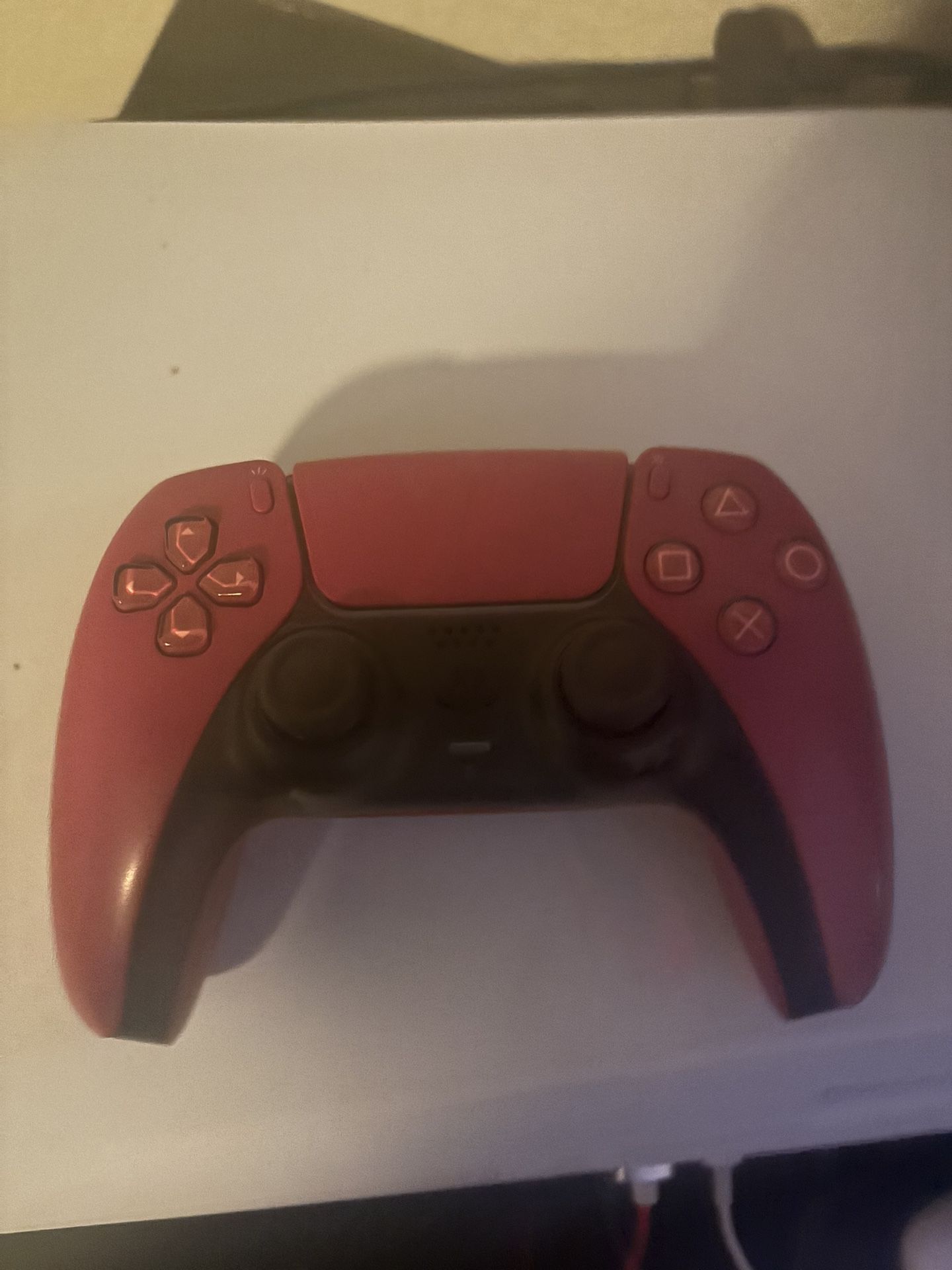 Red ps5 controller good condition