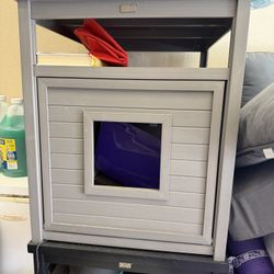 Litter Box Side Table 