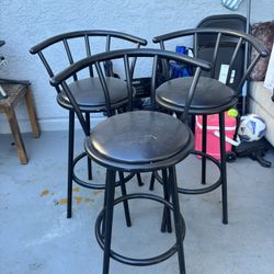 3 Bar Stool