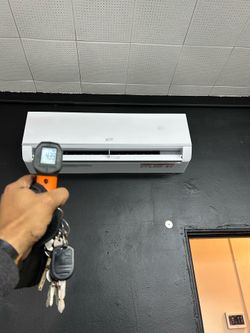 Costway high efficiency A/C