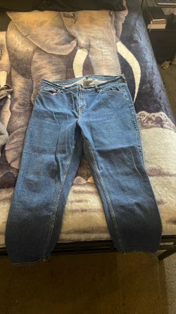 Mom Jeans