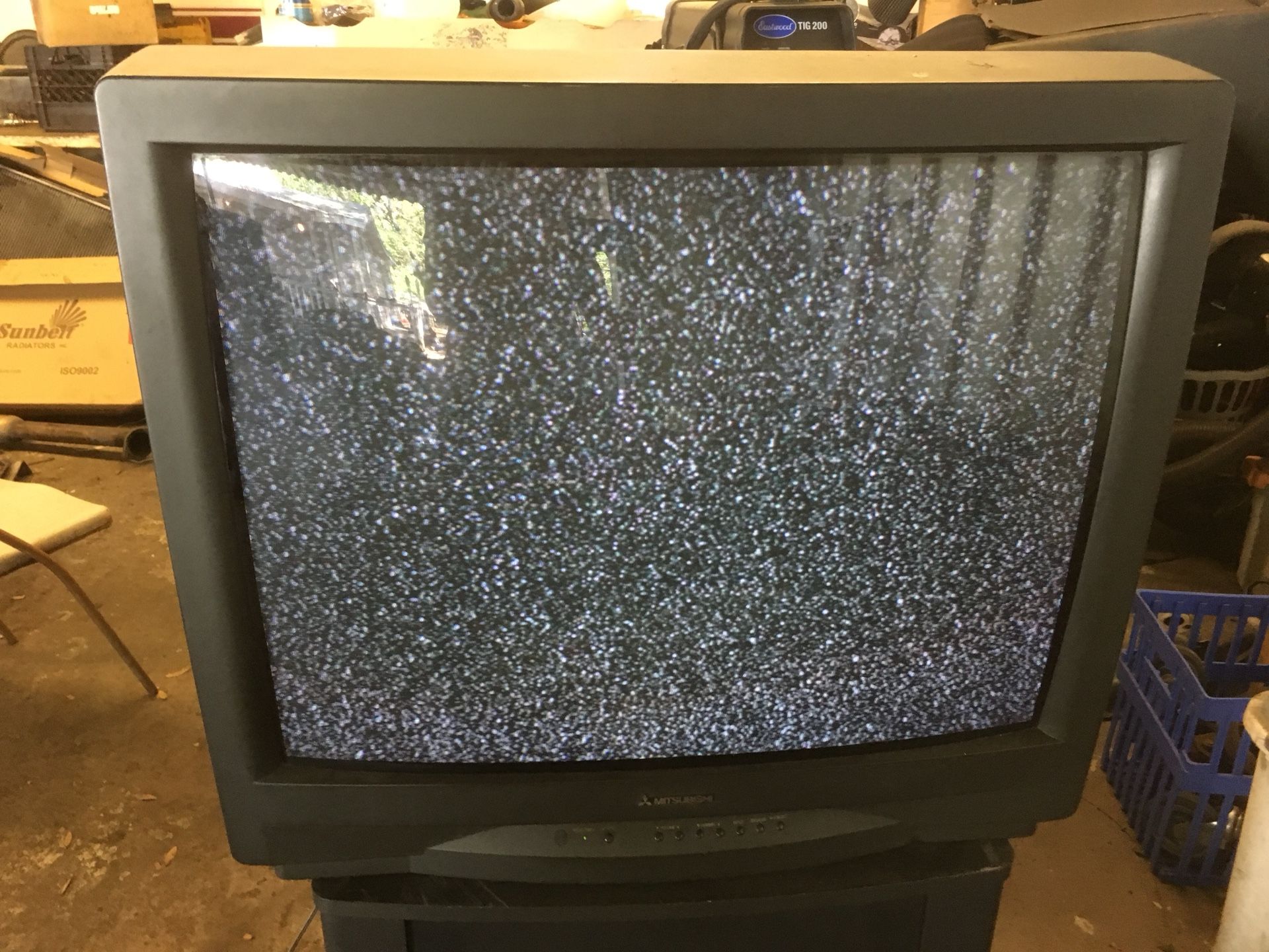 Mitsubishi 35” CRT TV