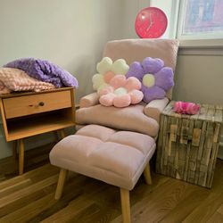 Pink Sofa Chair And Ottoman 