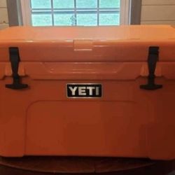 Yeti Tundra 45 Cooler 