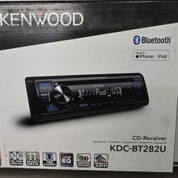 Kenwood Single Din CD Player, Bluetooth, USB, Aux