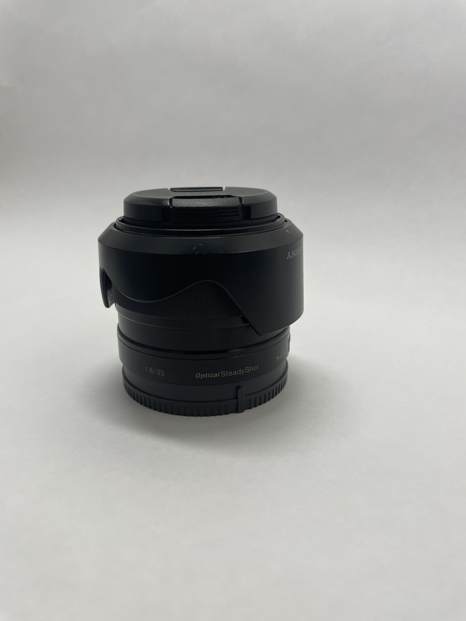 Sony SEL35F18 35mm f1.8 