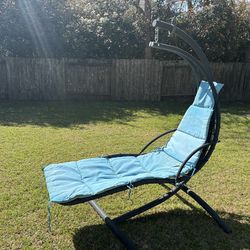 Bàckyard/Pool hanging Chaise Lounge Chair