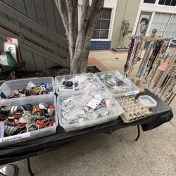 Vintage to Now Jewelry $2.50 Each