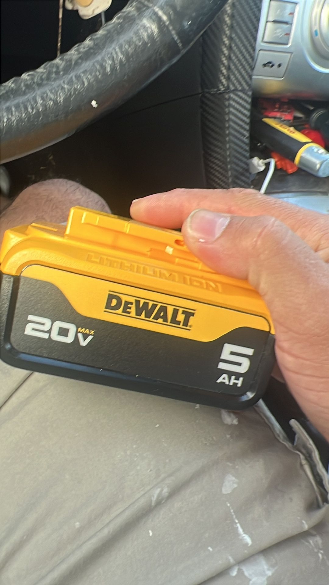 DEWALT Battery 20V 5AH
