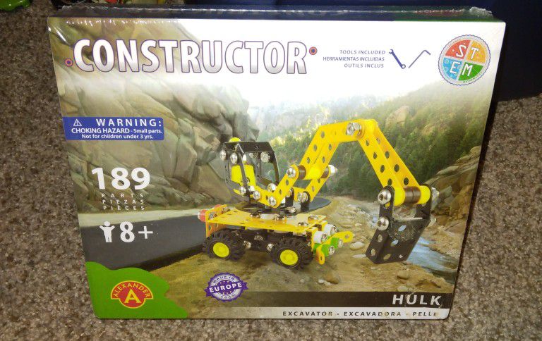 Childs Stem Toy Hulk Excavator Metal Erector Set

