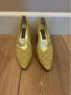 Gold Stewart Weitzman heels- vintage