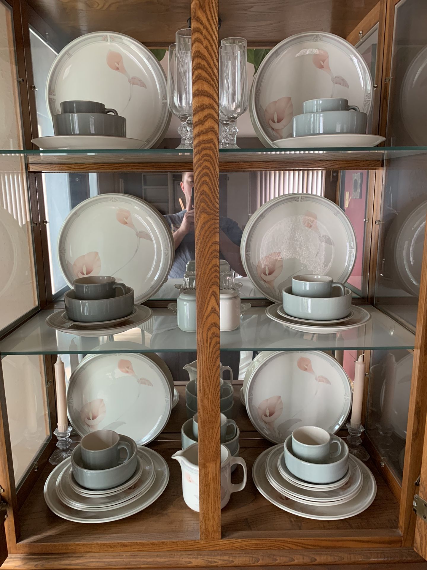 *Price Not Firm, Hearing Offers!* Noritake Eternal Blush Fine China Dinnerware Complete 44 Piece Set