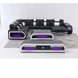 Black Leather Sectional Couch 