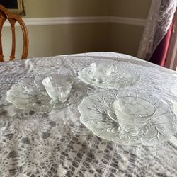 Vintage Glass Plate And Cup Set