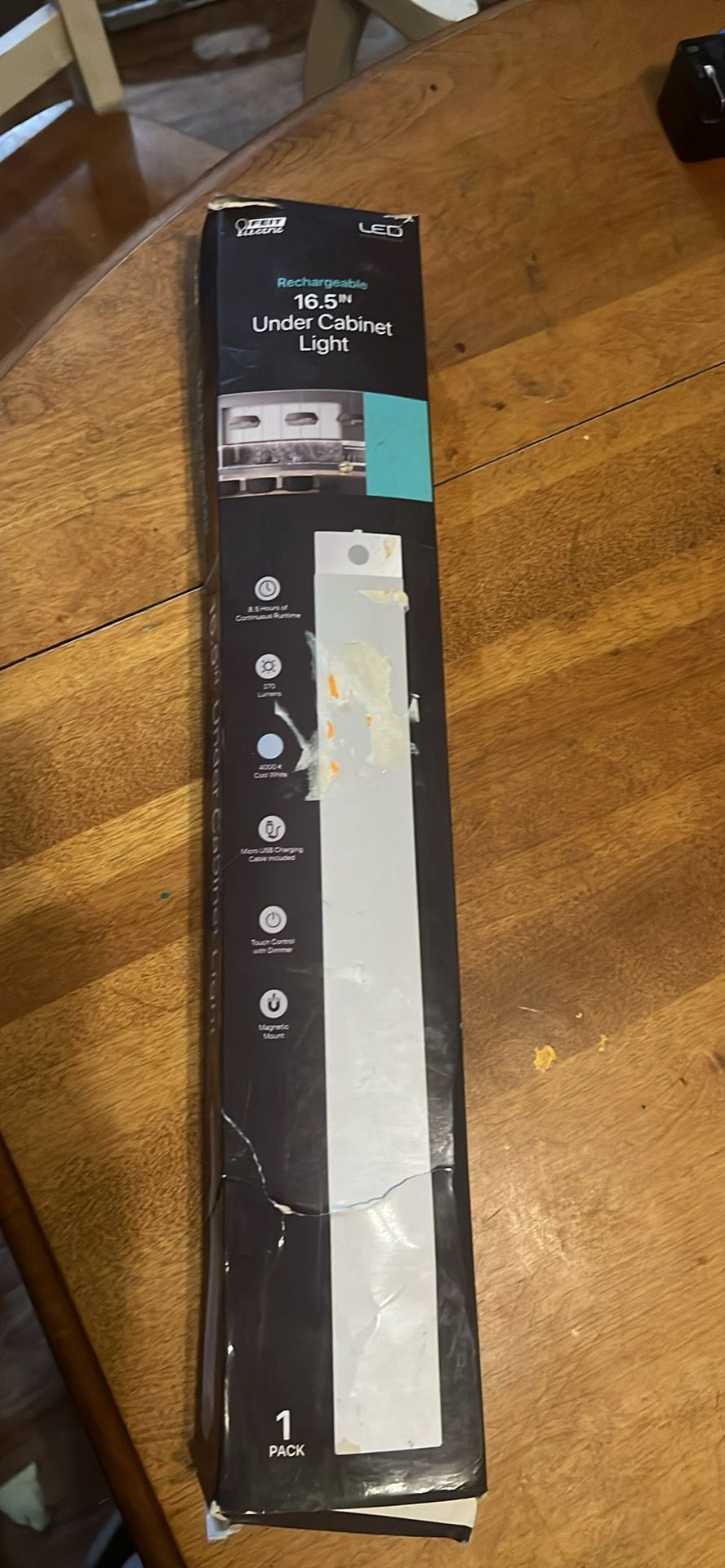 16.6” Rechargeable 4k HNDER cabinet Light