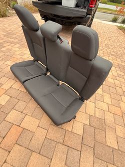 2024 Toyota Tacoma OEM Rear Split Bench Seat – Never Used