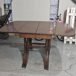 Antique Mahogany Wood Table 