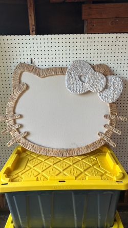 Miss kitty peg board brand new