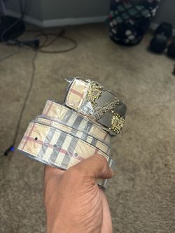 Burberry belt