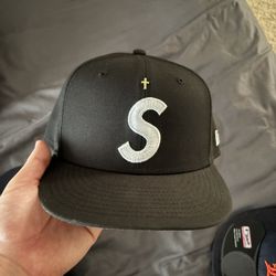 Supreme New Era Hat Size 7 1/2
