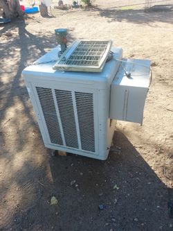 Like new working swamp cooler
