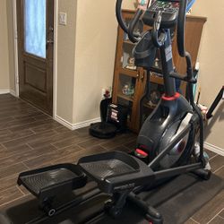SCHWINN 430 Elliptical Machine